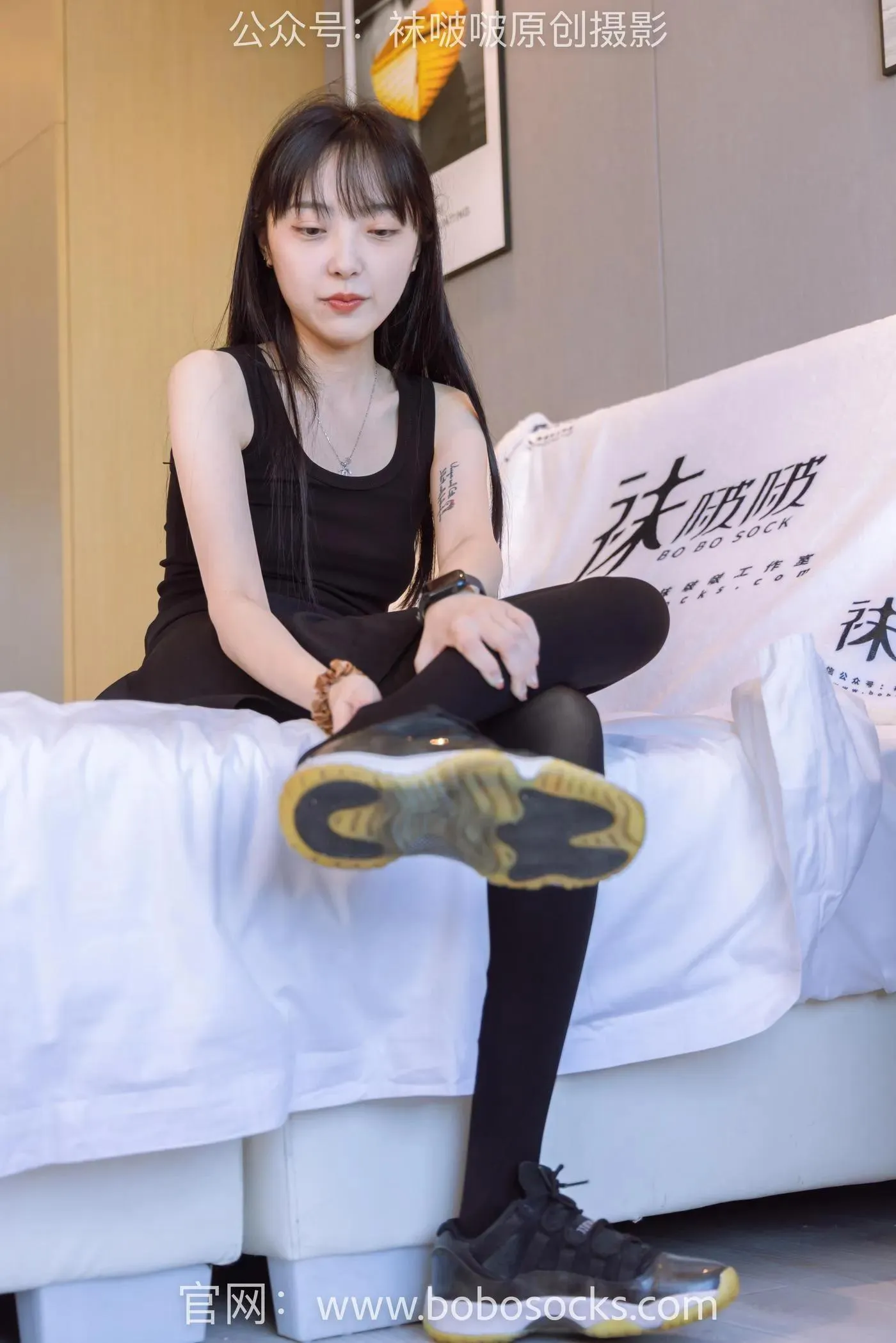 [BoBoSocks袜啵啵]NO.130 稚予-两双穿脏篮球鞋、厚黑丝 [145P]插图8
